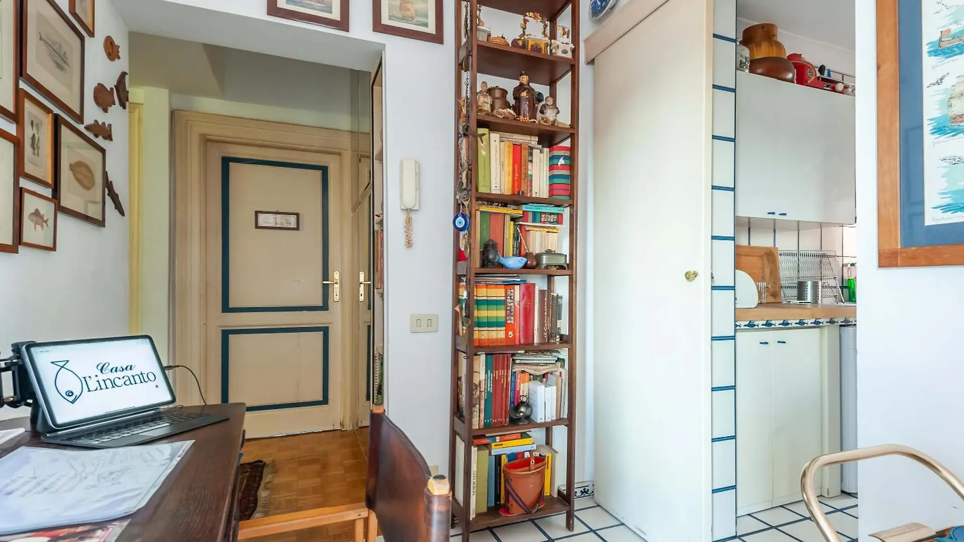 Casa L'Incanto Rome 0*,  Italy