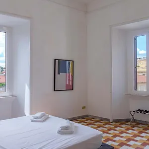 Borghese Large Appartement